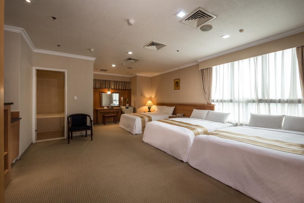 Formosa Corridor Hotel Taichung Exterior photo
