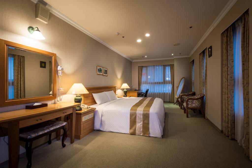 Formosa Corridor Hotel Taichung Exterior photo