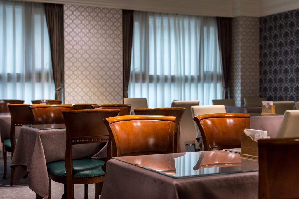 Formosa Corridor Hotel Taichung Exterior photo