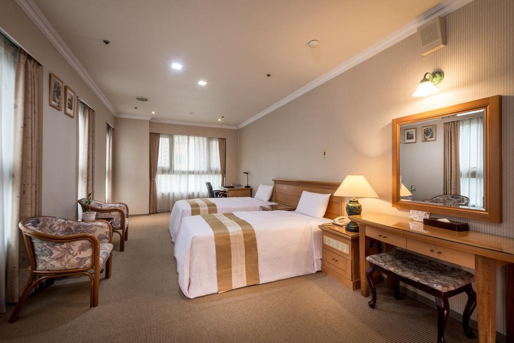 Formosa Corridor Hotel Taichung Room photo