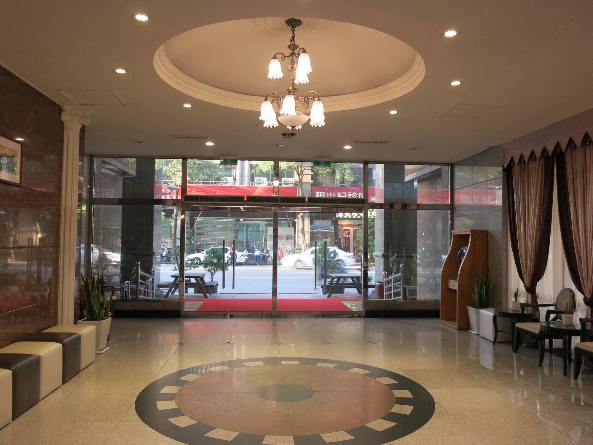 Formosa Corridor Hotel Taichung Exterior photo